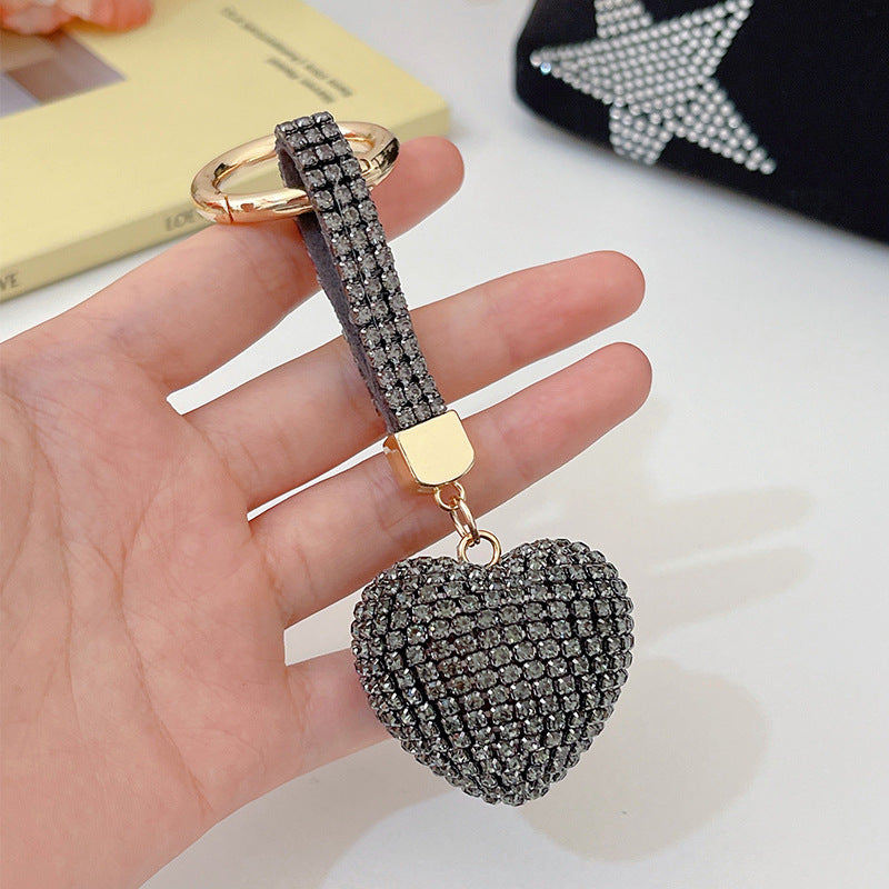 Wholesale Zinc Alloy Diamond Heart Keychain